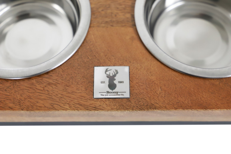 Boony Est 1941 Dinnerset hout met metalen frame voerbakjes hond